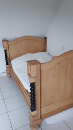 antiek grenen bed 135,5cm breed x 185 cm lang, Zo goed als nieuw, 100 cm of meer, Ophalen, 180 cm of meer