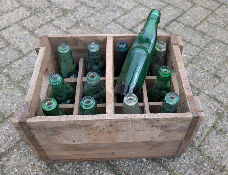 Codd-neck bottles in originele kist, Antiek en Kunst, Curiosa en Brocante, Ophalen of Verzenden