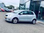 Toyota Yaris 1.3 VVTi Luna MMT Automaat, Airco, 5 Deurs, PSe, Auto's, Gebruikt, 750 kg, 4 cilinders, Bedrijf