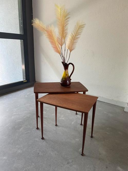 Vintage bijzettafeltjes cees braakman jaren 50, Antiek en Kunst, Antiek | Meubels | Tafels, Ophalen