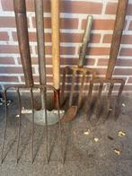 Antieke Tuingereedschap riek, mestvork, spitvork, Antiek en Kunst, Antiek | Gereedschap en Instrumenten, Ophalen