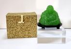 Boeddha op houten sokkel., Huis en Inrichting, Ophalen of Verzenden, Zo goed als nieuw