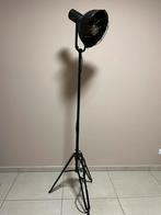 Industriële design vloerlamp van TICA | 195 cm, Ophalen, Zo goed als nieuw, 150 tot 200 cm