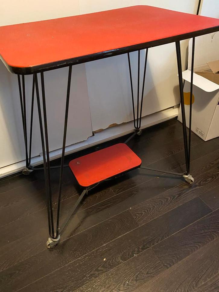 Vintage Pilastro Bijzettafel - Zeldzaam!, Antiek en Kunst, Antiek | Meubels | Tafels, Ophalen