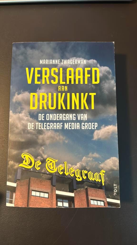 Marianne Zwagerman - Verslaafd aan drukinkt, Boeken, Overige Boeken, Zo goed als nieuw, Ophalen of Verzenden