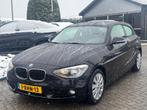 BMW 1-serie 116I Automaat Zwart 3-Deurs 2014 NL Auto 48.000, Auto's, Gebruikt, 4 cilinders, 1290 kg, Zwart