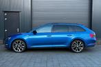 Skoda Superb Combi 1.4 TSI iV Sportline Business TREKHAAK 19, Auto's, Skoda, 4 cilinders, Met garantie (alle), Blauw, Hybride Elektrisch/Benzine