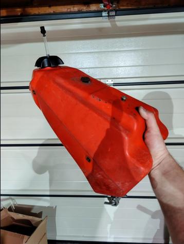 Benzinetank Honda CR250 90 91 kunststof  beschikbaar voor biedingen