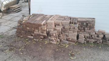 Gratis af te halen  beschikbaar voor biedingen