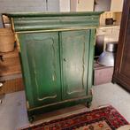 Brocante oude groene biedermeierkast meidenkast H 127 cm., Antiek en Kunst, Ophalen