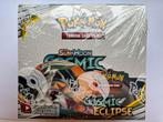 Pokémon Cosmic Eclipse Booster Box, Hobby en Vrije tijd, Verzamelkaartspellen | Pokémon, Ophalen of Verzenden, Nieuw, Boosterbox