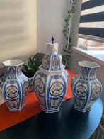 Porselein vaasje, Antiek en Kunst, Ophalen of Verzenden