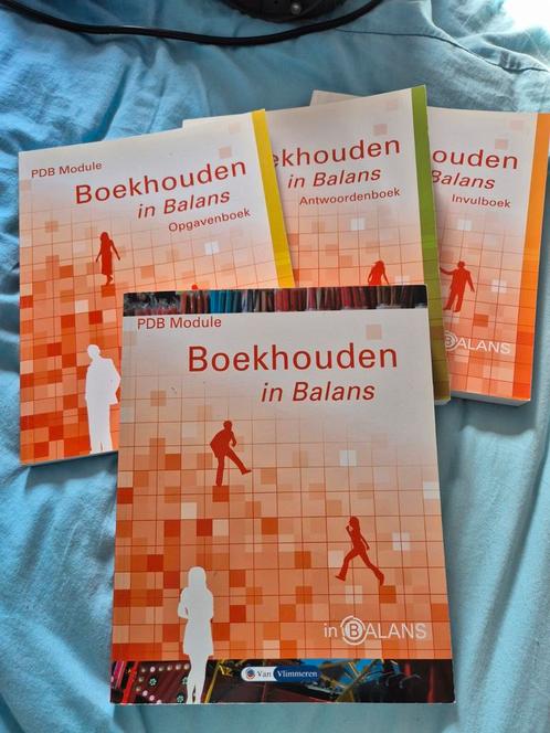 4x PDB module boekhouden in balans, Boeken, Schoolboeken, Zo goed als nieuw, Nederlands, Overige niveaus, Ophalen of Verzenden