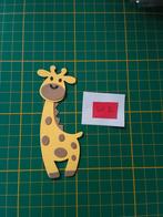 W2 Stansjes oker gele giraffe, Hobby en Vrije tijd, Kaarten | Zelf maken, Ophalen of Verzenden, Nieuw, Kerst, Overige typen