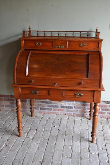 Prachtig antieke noten Art Deco cylinderbureau, secretaire. beschikbaar voor biedingen