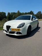 Alfa Romeo Giulietta 1.4 Turbo 2010 Wit, Voorwielaandrijving, 65 €/maand, 4 cilinders, Wit