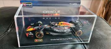 Bburago RB19 MAX VERSTAPPEN 2023 +helm in luxe hardcase 1:43 beschikbaar voor biedingen
