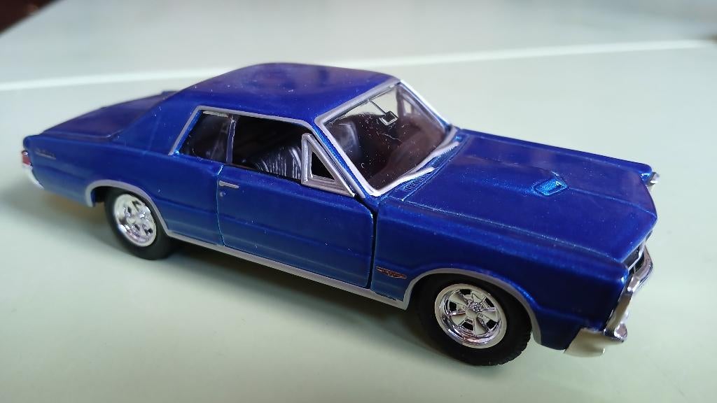 Pontiac GTO, Welly, Hobby en Vrije tijd, Modelauto's | 1:43, Ophalen of Verzenden, Zo goed als nieuw, Auto, Overige merken