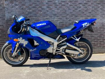 Yamaha YZF-R1 (bj 1998) +-40000 km De OER R1 krasjes beschikbaar voor biedingen