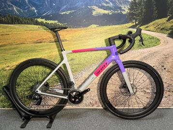  ** Scott Addict Gravel 20 L/56 2025 Rival AXS 2x12s €4299,- beschikbaar voor biedingen