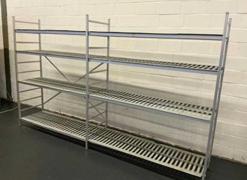 Mooi groot koelcel rek / stelling. Opslag stelling beschikbaar voor biedingen