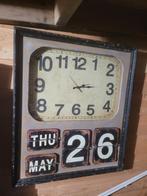 Wandklok, Huis en Inrichting, Woonaccessoires | Klokken, Ophalen, Zo goed als nieuw, Wandklok
