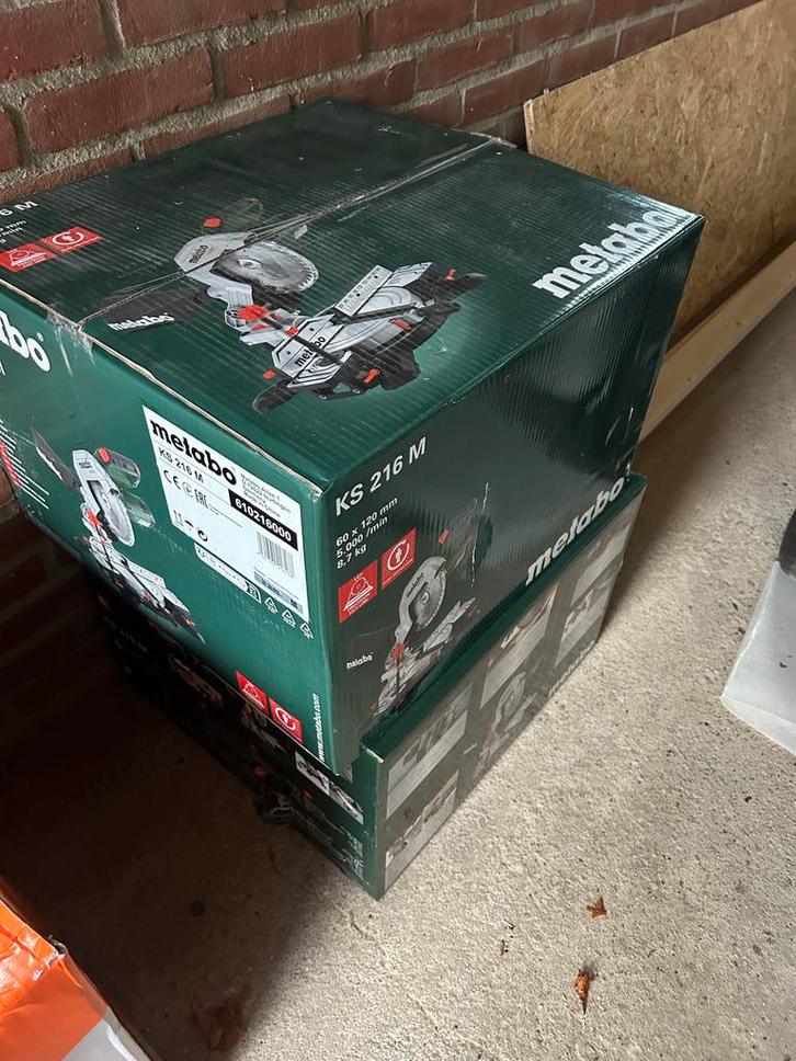 Metabo KS 216 M Afkortzaag - Nieuw in doos!, Doe-het-zelf en Verbouw, Gereedschap | Zaagmachines, Nieuw, Afkortzaag, 1200 watt of meer