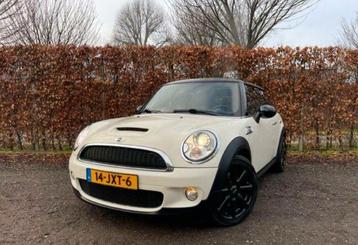 Mini 1.6 16V Cooper S 128KW 2009 Wit beschikbaar voor biedingen