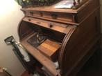 Antiek bureau, Ophalen