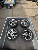 18 inch velgen+ Continental premium zomerbanden (245/45 R18), Auto-onderdelen, Banden en Velgen, 18 inch, 245 mm, Banden en Velgen