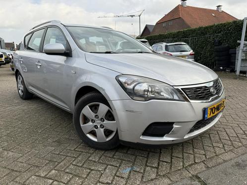 Kia cee'd 1.4 CVVT X-TRA AIRCO/CRUISE/TREKHAAK (bj 2011), Auto's, Kia, Bedrijf, Te koop, (Pro) Cee d, ABS, Airbags, Airconditioning