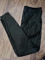 Legging mt 42 van leer van de primark €5,00, Kleding | Dames, Legging, Primark, Zwart, Maat 40/42 (M)