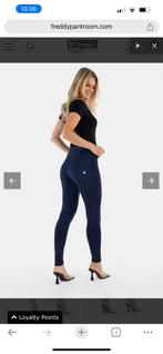 Freddy pants WR.UP D.I.W.O. High Waist, Kleding | Dames, Broeken en Pantalons, Nieuw, Lang, Blauw, Ophalen of Verzenden