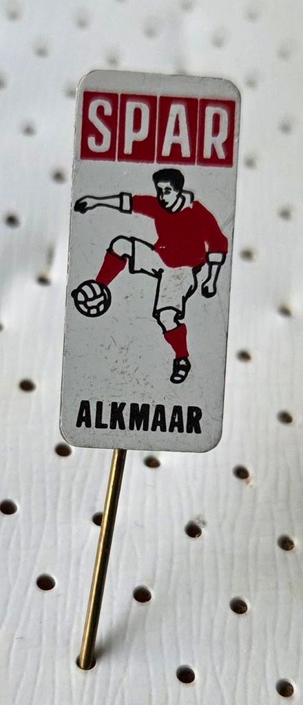 Voetbalspeldje Alkmaar - Spar, Ophalen of Verzenden, Gebruikt, Sport, Speldje of Pin