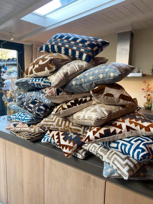 Kussens handgemaakt, Huis en Inrichting, Woonaccessoires | Kussens, Nieuw, Vierkant, Ophalen of Verzenden