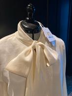 Ecru Damesblouse met Strik - Vanilia, Kleding | Dames, Blouses en Tunieken, Ophalen of Verzenden, Nieuw, Maat 34 (XS) of kleiner