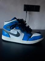 Jordan 1 mid, Ophalen, Zo goed als nieuw, Overige kleuren