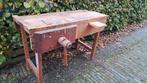 Vintage houten werkbank met antieke bankschroef 130x60 cm., Ophalen, Gebruikt