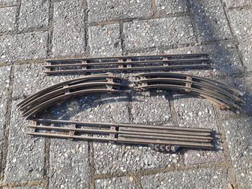 Spoor 0 Lionel  zijn een paar delen zie de foto's  beschikbaar voor biedingen