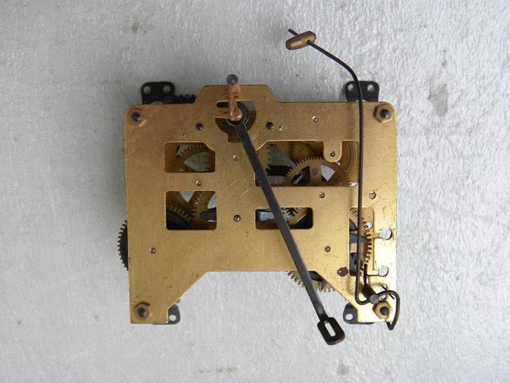 Los uurwerk 100, Antiek en Kunst, Antiek | Klokken, Ophalen of Verzenden