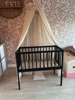 Wieg met piekstok en sluier, Ophalen, Zo goed als nieuw, Wieg