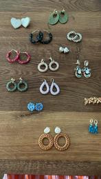 14 paar oorbellen, Overige materialen, Hangers, Overige kleuren, Ophalen of Verzenden