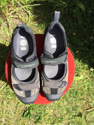 Merrell, fijne half open dames wandelschoenen beschikbaar voor biedingen