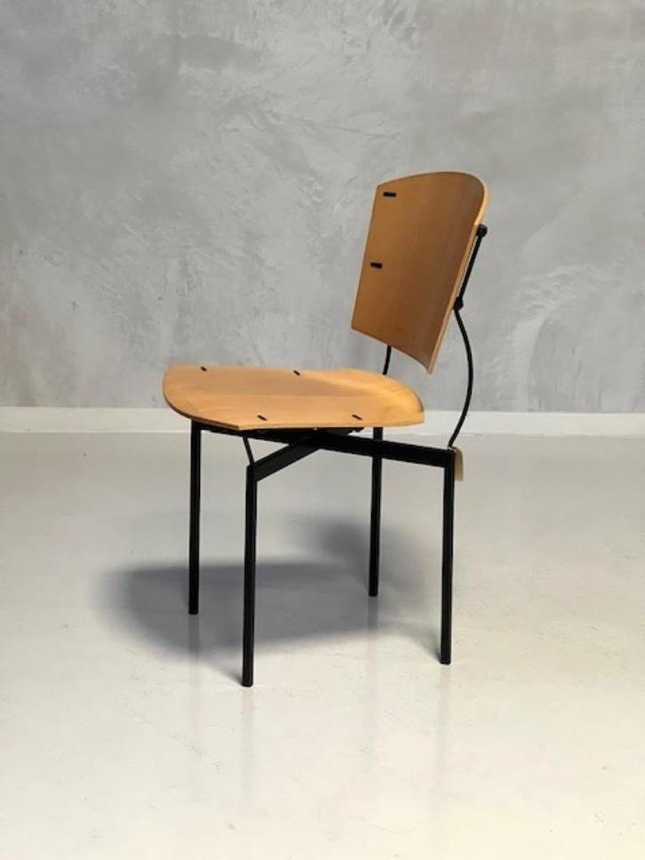 Arflex eettafelstoel Elasta vintage jaren 80 eetkamerstoel, Huis en Inrichting, Stoelen, Gebruikt, Eén, Hout, Metaal, Bruin, Ophalen
