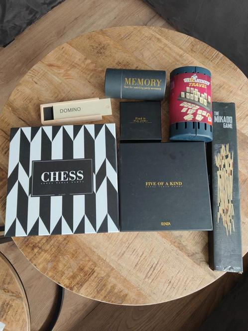 Gezelschapsspellen Set - Schaken, Domino, Memory & Meer!, Hobby en Vrije tijd, Gezelschapsspellen | Bordspellen, Zo goed als nieuw