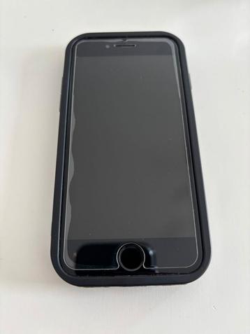 iPhone 7 128gb incl oplader, batterij health 68% beschikbaar voor biedingen