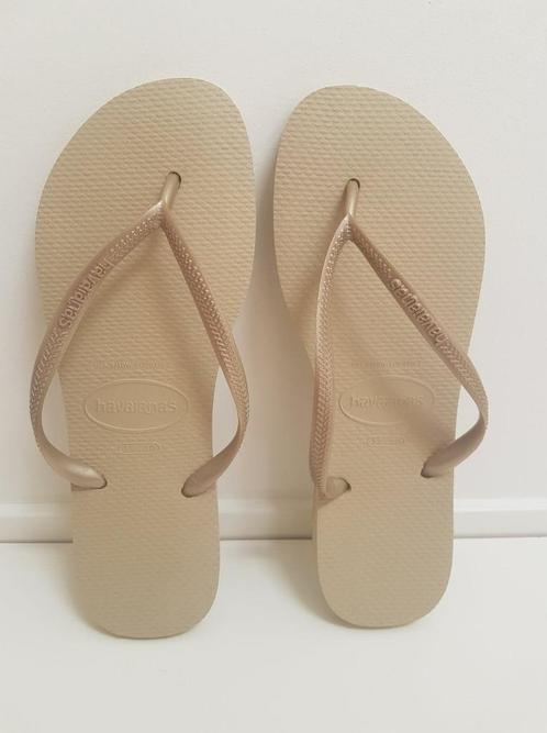 Havaianas Slim slippers beige 41, Kleding | Dames, Schoenen, Zo goed als nieuw, Beige, Verzenden