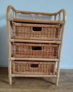 Rotan kastje met 3 lades, Huis en Inrichting, Kasten | Dressoirs, Ophalen, Overige materialen, Minder dan 50 cm, Gebruikt