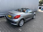 Peugeot 207 CC 1.6 VTi Féline AUTOMAAT, 165Dkm.NAP, Clima,, Auto's, 4 cilinders, Cabriolet, 4 stoelen, 600 kg