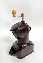 Bakelite Coffee Grinder MEHAG Schmalkalden Singing Frog 1930, Ophalen of Verzenden